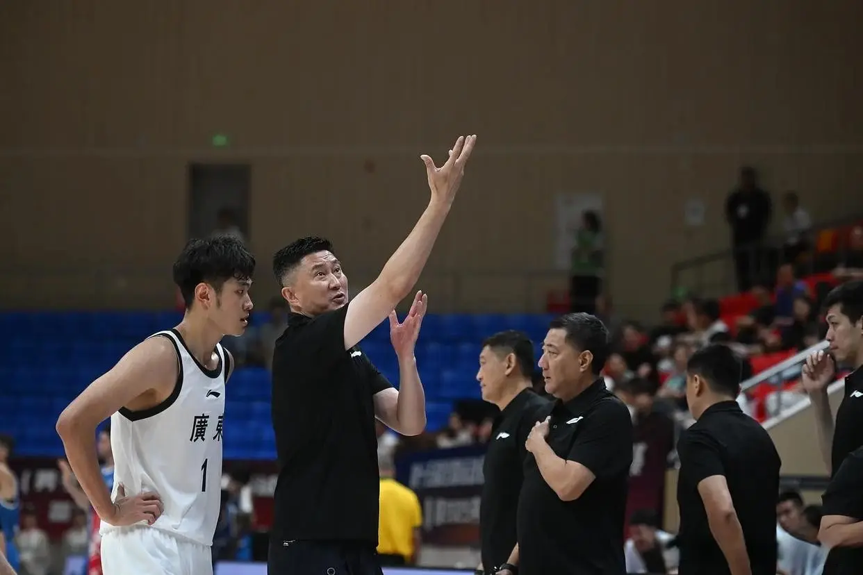 球员, 新疆是杜锋
