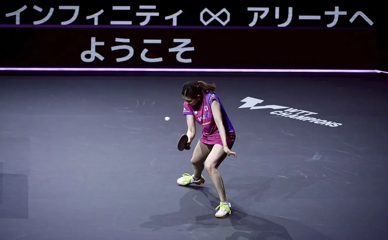 对孙颖莎来, 到上半区, 何卓佳等人